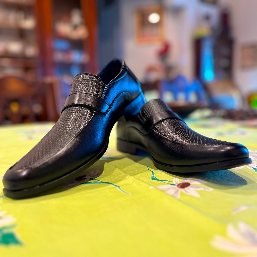 Perry Ellis Men’s Loafers Size 9.5 (M)